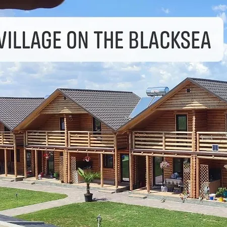 Woodvillage On The Blacksea בית נופש