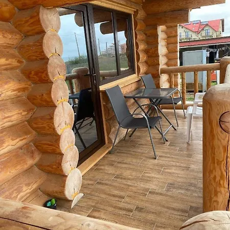 Feriehus Woodvillage On The Blacksea Costinesti