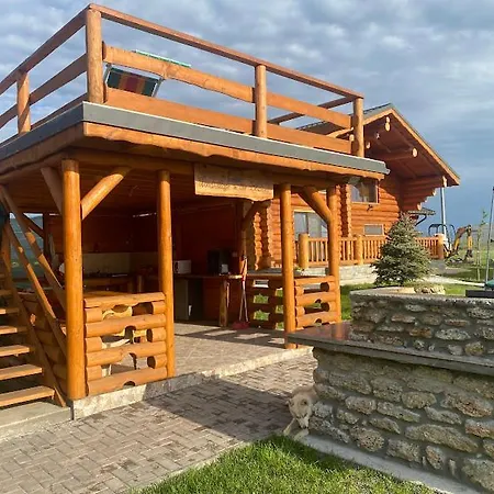 Feriehus Woodvillage On The Blacksea Costinesti