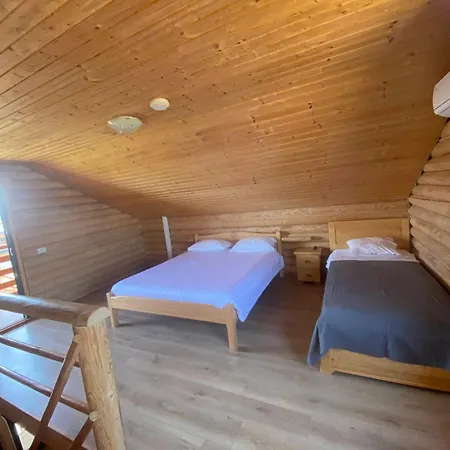 Vakantiehuis Woodvillage On The Blacksea
